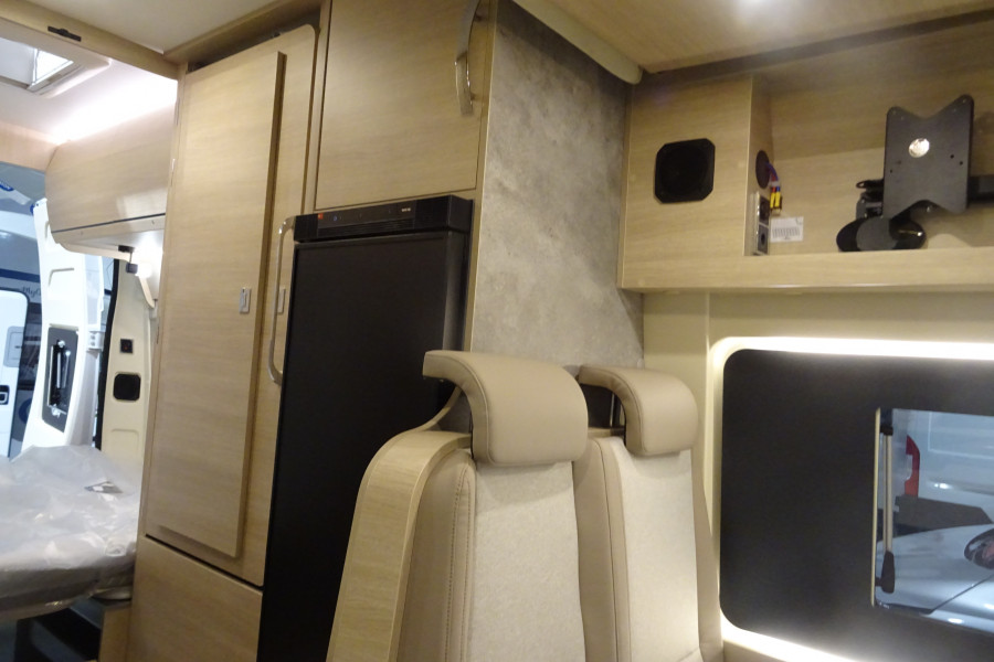 RAPIDO V 65 XL MODELE 2025