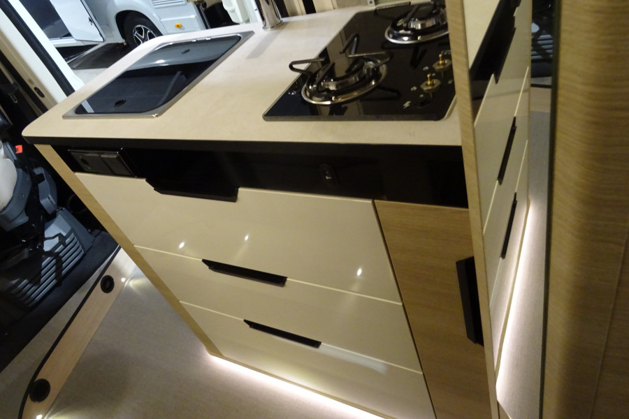 RAPIDO V 65 XL MODELE 2025