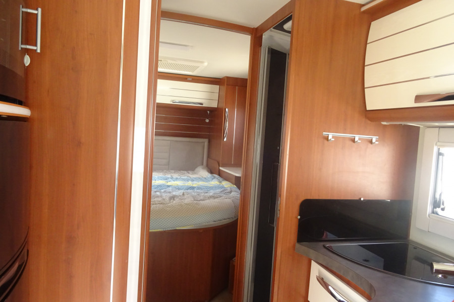 MOBILVETTA YACHT 89