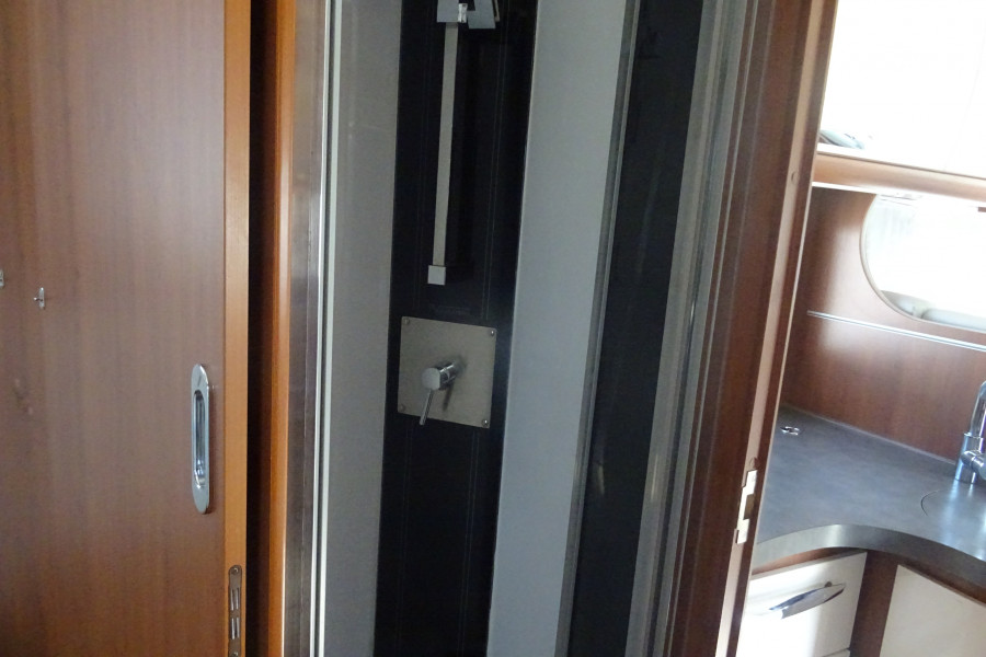 MOBILVETTA YACHT 89