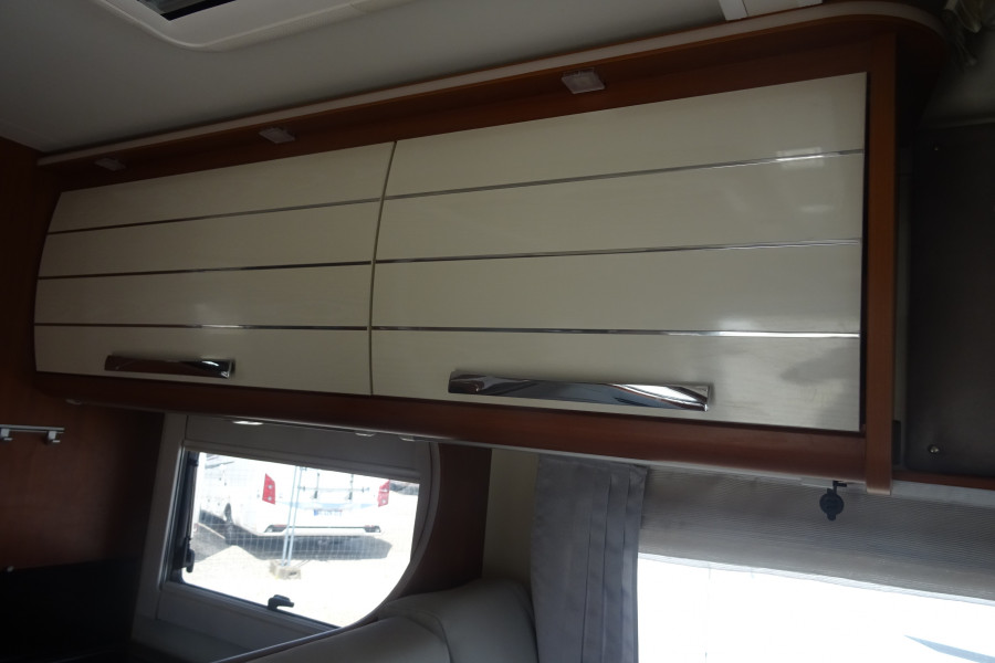 MOBILVETTA YACHT 89