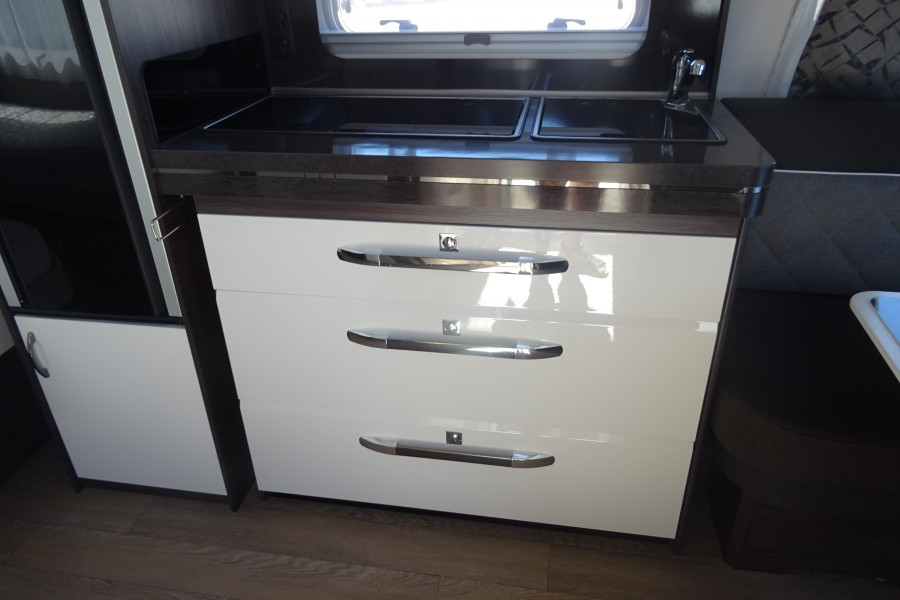 HOBBY PRESTIGE 560 WLU