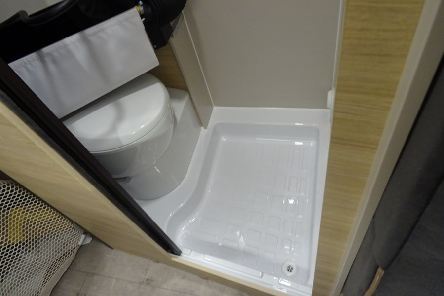 CHAUSSON V 594 ROAD SPORT LINE  MODELE 2027