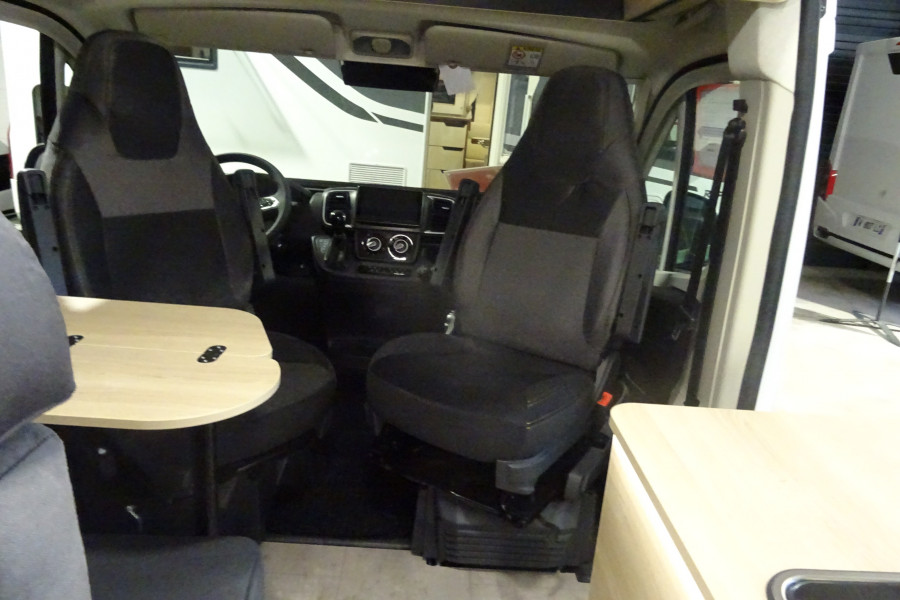 CHAUSSON V 594 ROAD SPORT LINE  MODELE 2027