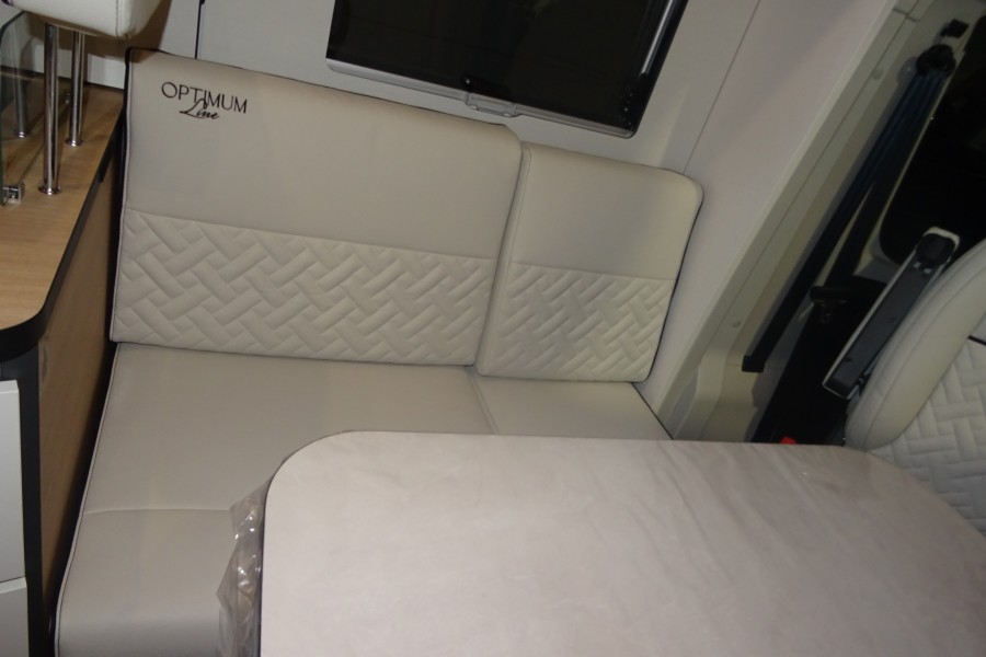 RAPIDO 696 OL  MODELE 2027