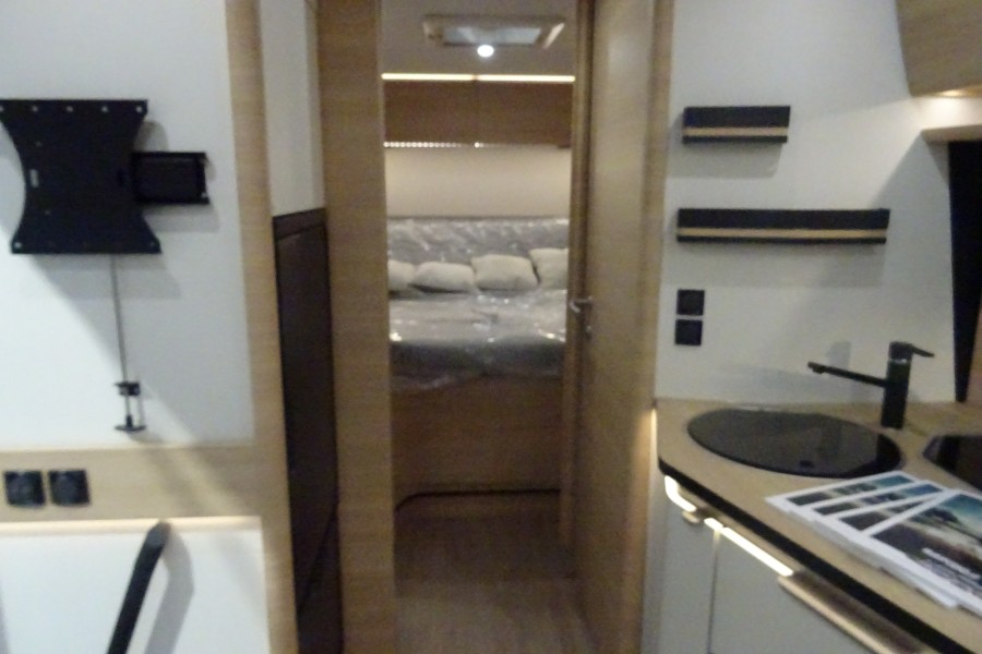 RAPIDO 896 OL MODELE 2027