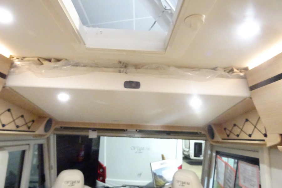 RAPIDO 896 OL MODELE 2027