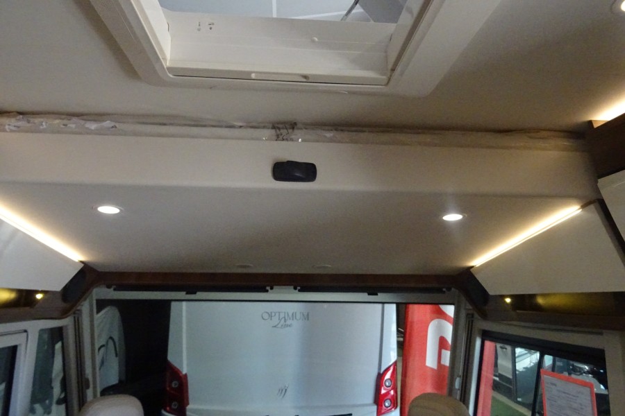RAPIDO 8066 DF MODELE 2027