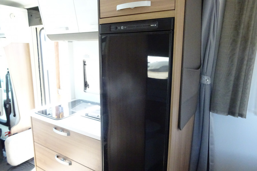 ADRIA CORAL 600 SC AXESS