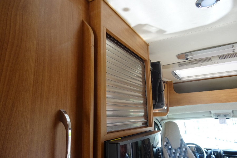 CAMPEREVE MAGELLAN 643