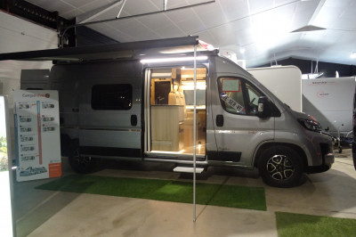CAMPEREVE MAGELLAN 643 SAPHIR