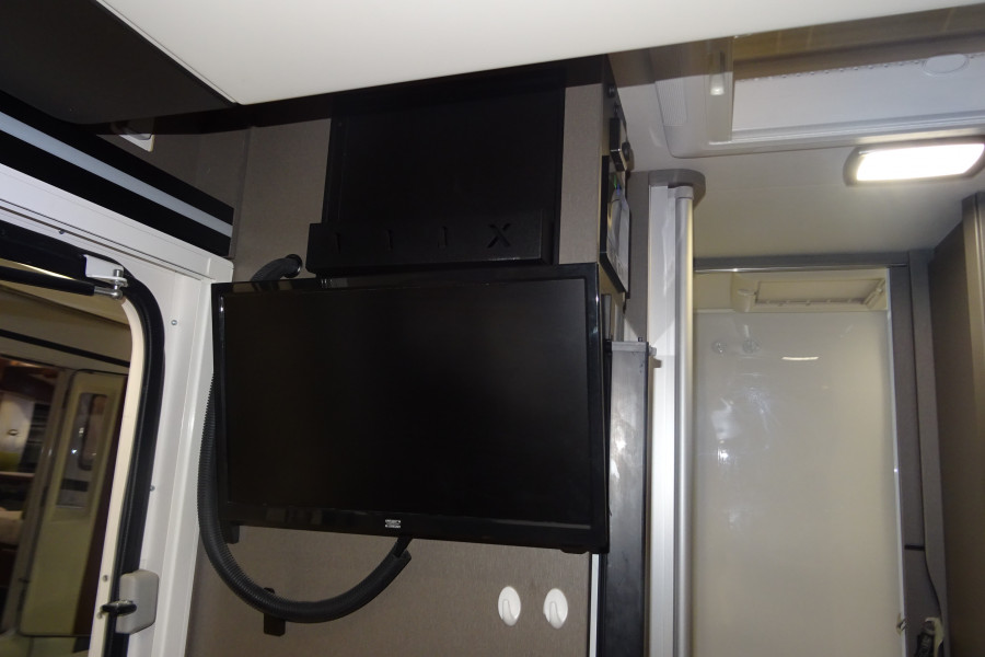 CHAUSSON X 550 EXCLUSIVE LINE