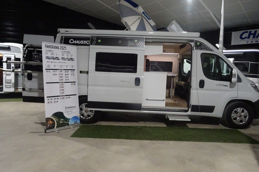 CHAUSSON V 594 M FIRST LINE