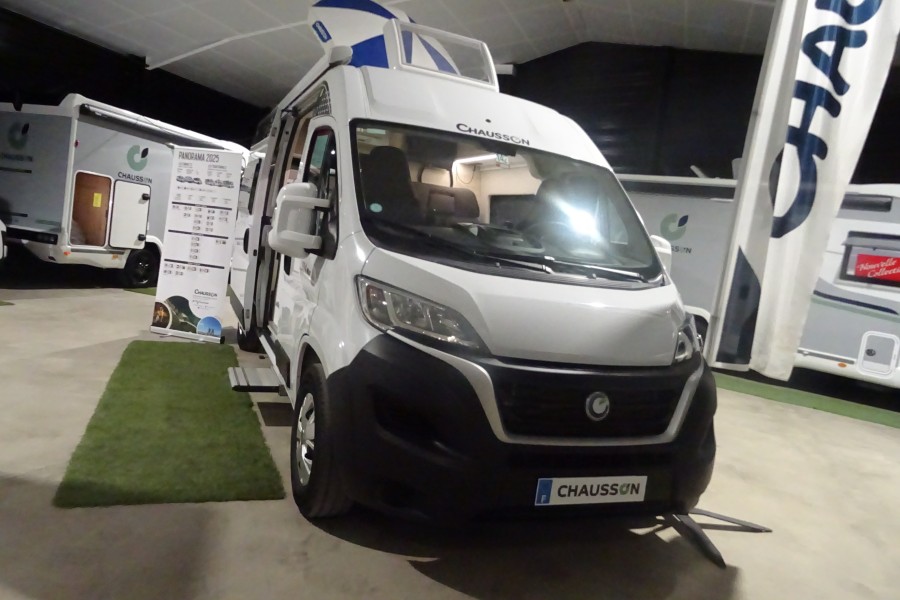 CHAUSSON V 594 M FIRST LINE