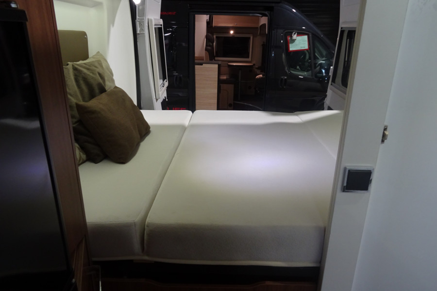 PILOTE  V 630 GF